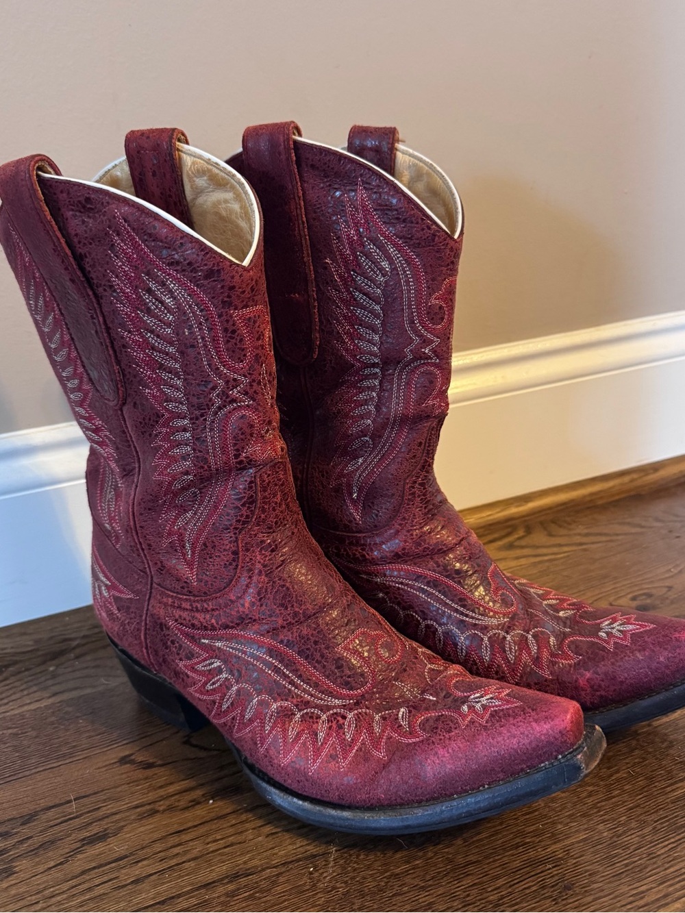 Old Gringo Elvis Burgundy Leather Embroidered Cowboy Boots - Picture 2 of 7